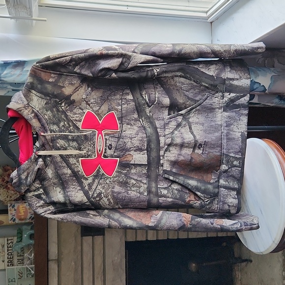 Under Armour Tops - Under Armour womens hoodie size Medium